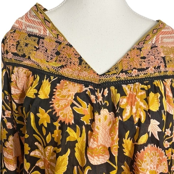 Rachel Zoe Floral Popover V-Neck Long Sleeve Embroidered Top - Picture 3 of 11